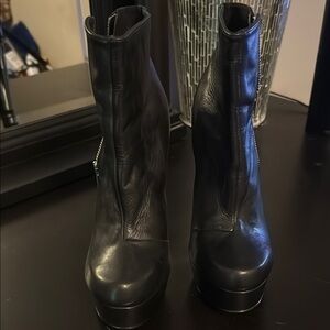 Topshop Black Leather Heeled Boots